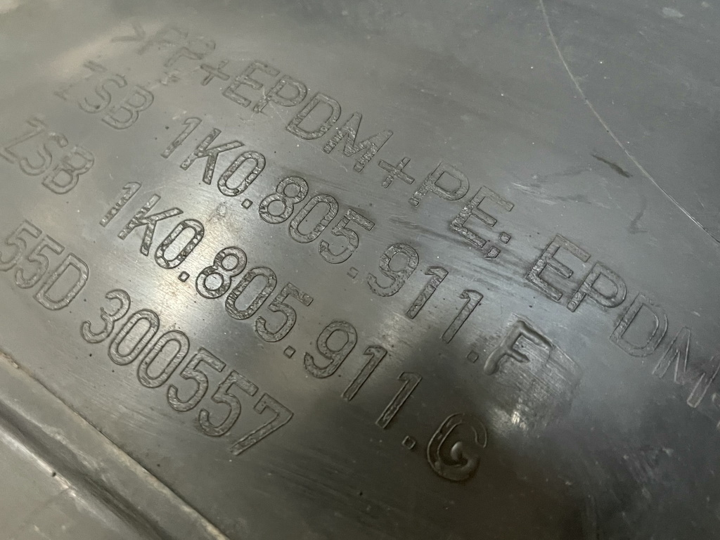 VW GOLF 5 - 1K - 2003-2009 - nadkolí horní + spodní LP - 1K5805977B 1K0805911F 1K0805911G