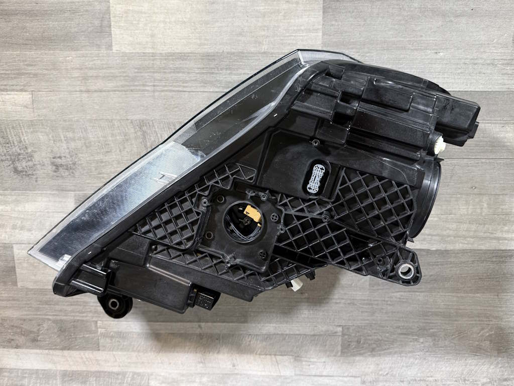 ŠKODA SUPERB 3 2015-2019 - 3V - světlo xenon LP - 3V1941015A