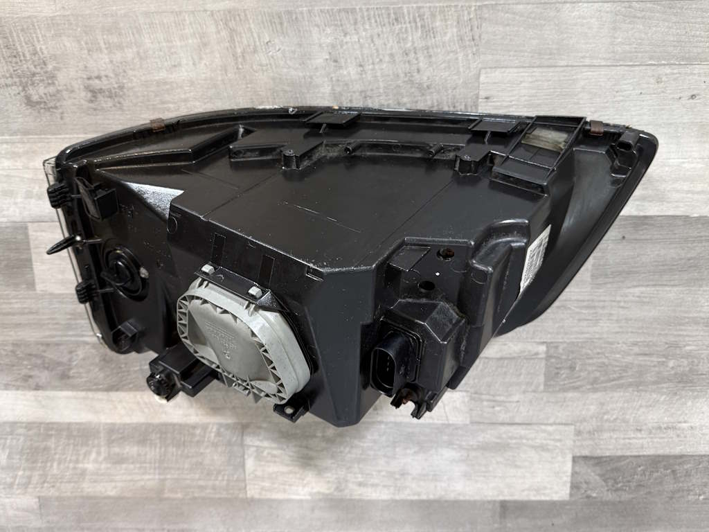 VW TRANSPORTER T5 - 7H - 2003-2009 - světlo PP - 7H1941016J