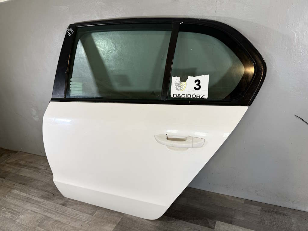 ŠKODA SUPERB 2 2013-2016 - FACELIFT - 3T  - dvře LZ - LIFTBACK / SEDAN - LF9E