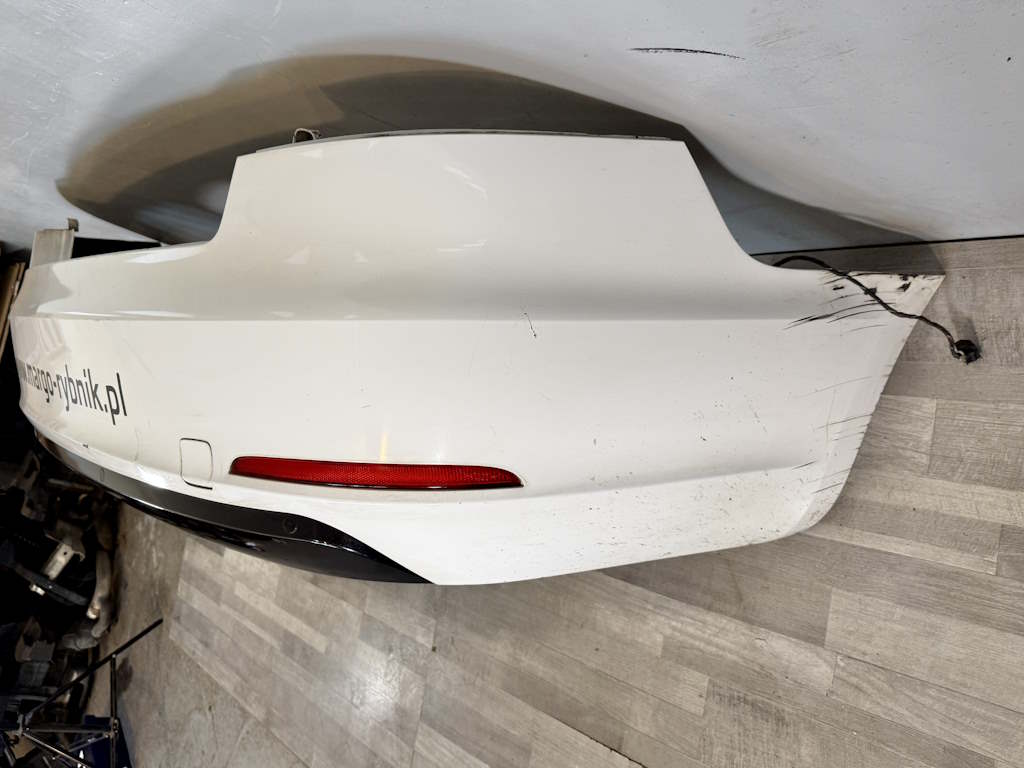 ŠKODA SUPERB 2 2013-2016 - FACELIFT - 3T - zadni nárazník 4xPDC LIFTBACK / SEDAN - LF9E - 3T5807421 3T5807521 3T0971104C 