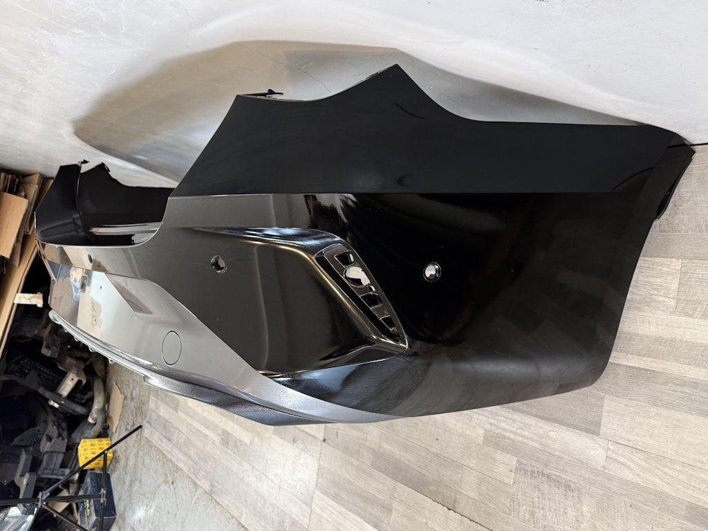 SEAT LEON 4 - 5F - 2024-2026 - FACELIFT - CUPRA zadní nárazník 4xPDC COMBI - LY9T - 5FE807568B 5FE807487