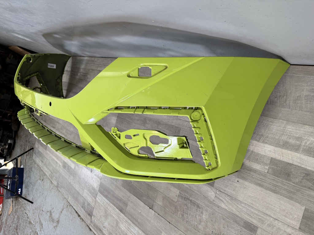 ŠKODA OCTAVIA 4 2019-2023 - 5E3 - nárazník RS OST + 4xPDC - 5E3807217F