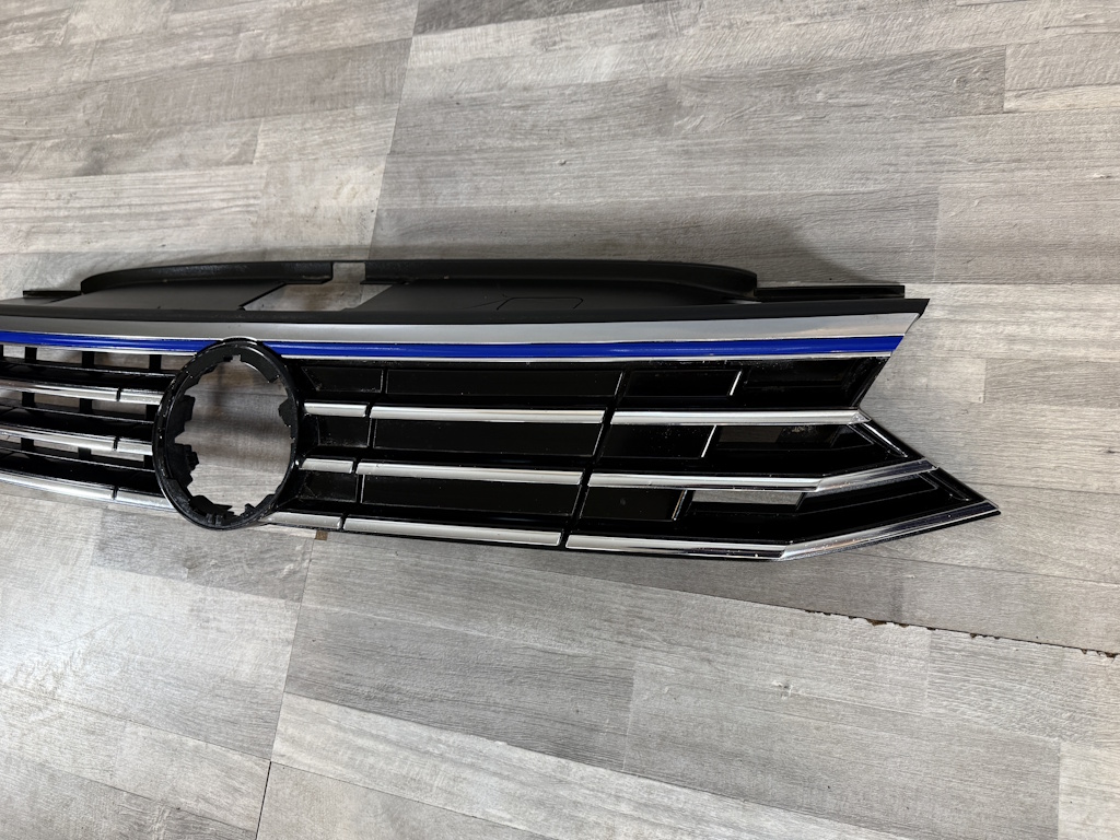 VW PASSAT B8 - 3G - 2014-2019 - maska GTE - 3G0853653B 3G0853396