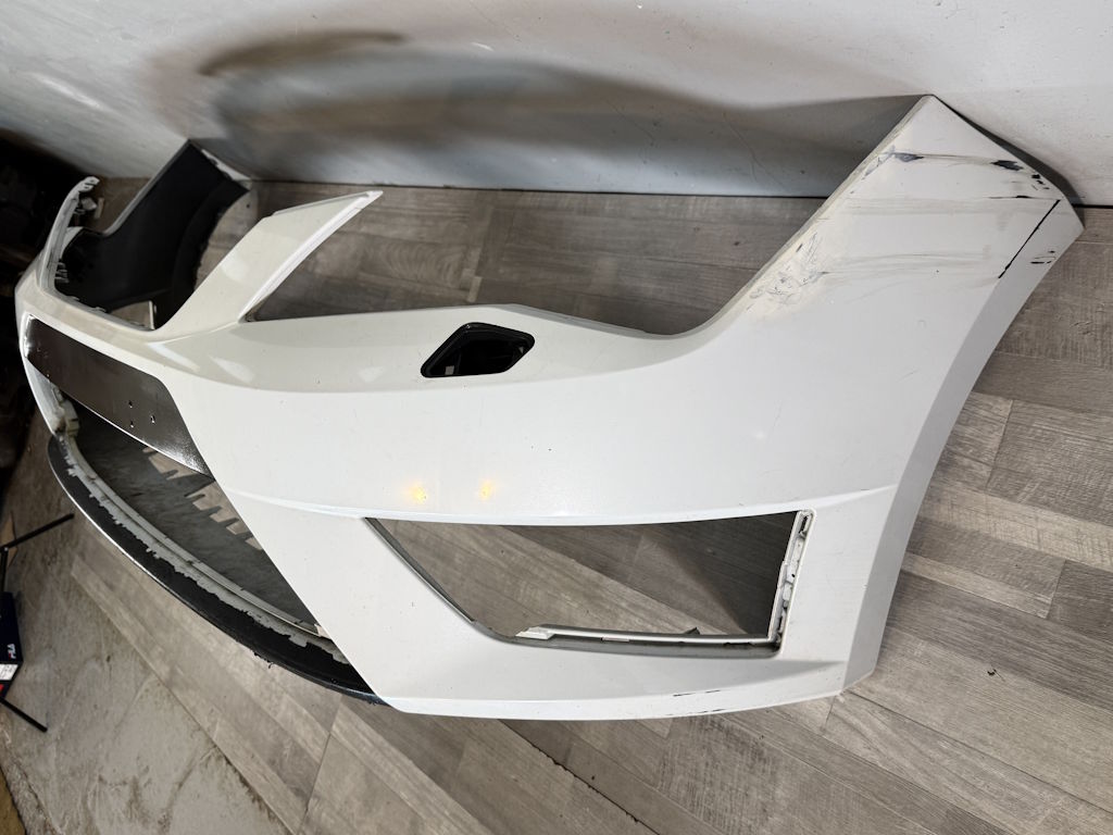 SEAT LEON - 2013-2018 - 5F - nárazník OST - 5F0807221M