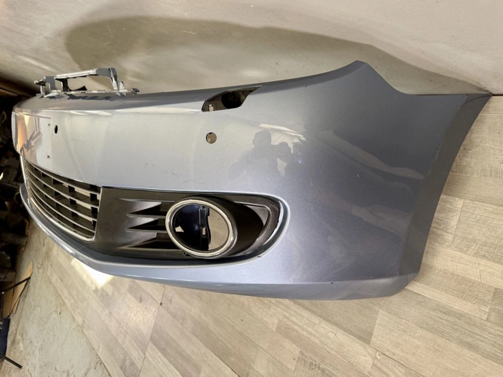 VW GOLF 6 - 1K - 2008-2013 - nárazník OST + 4xPDC + mřížky - HATCHBACK - 5K0807221