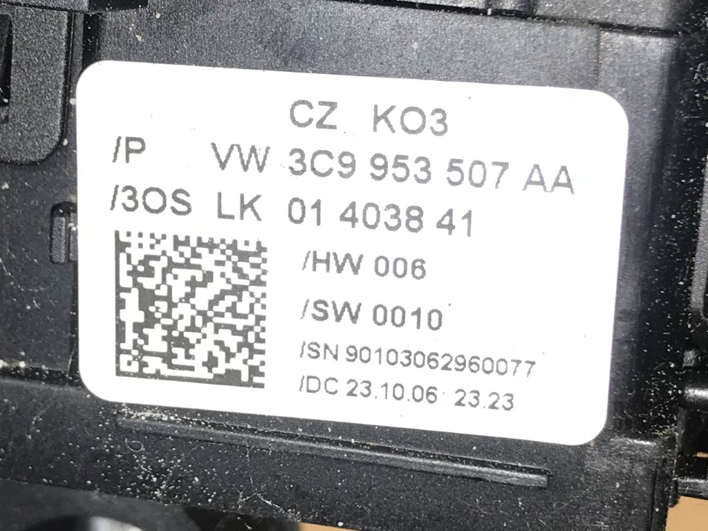 VW PASSAT B6 - 3C - 2005-2010 - páčky pod volant