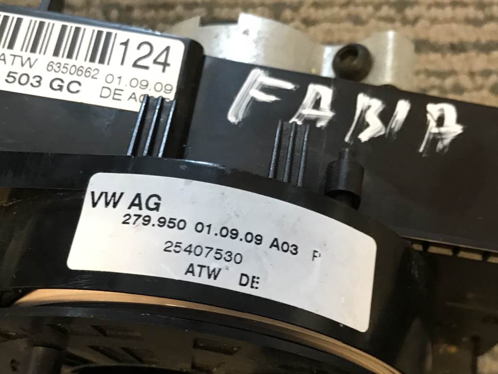 ŠKODA FABIA 2 - 5J - 2007-2014 - páčky pod volant - 7H0953503GC