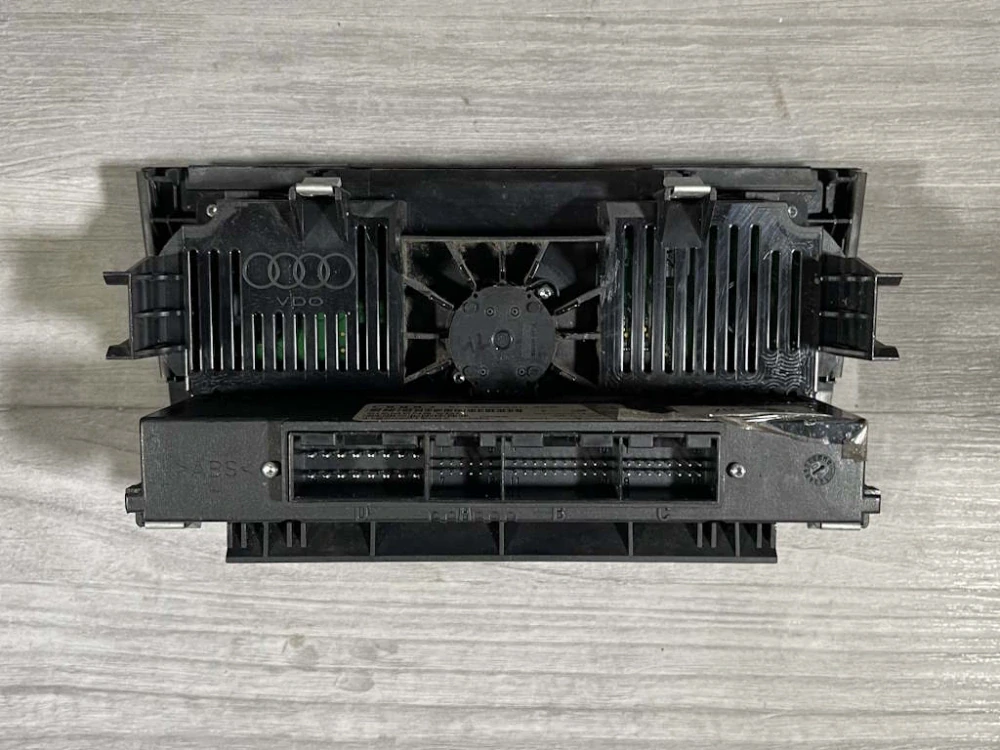 AUDI A3 - 8P - 2003-2012 - klima panel - 8P0820043H