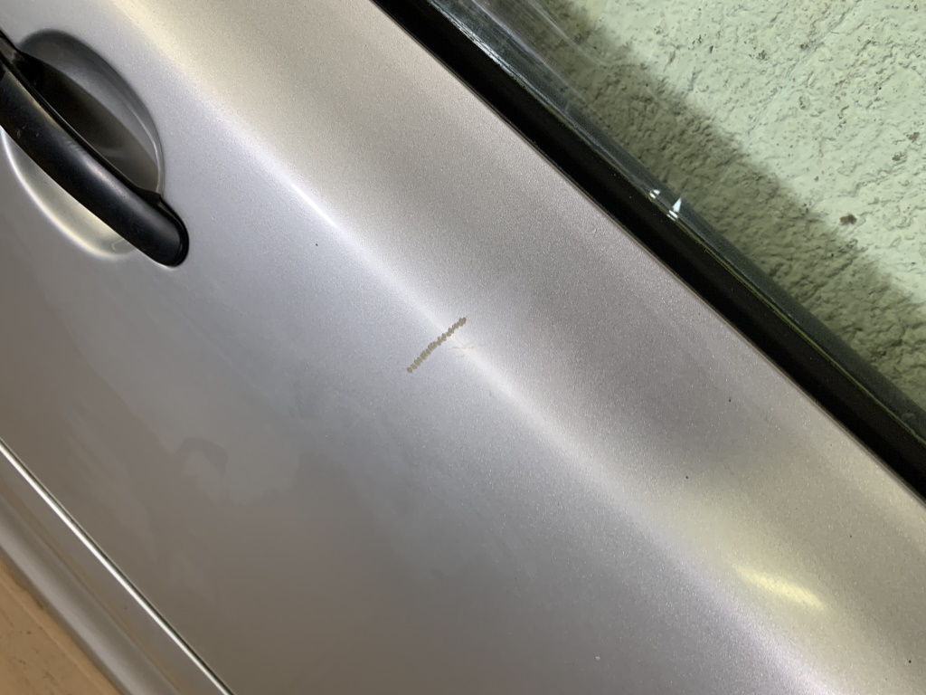 ŠKODA OCTAVIA 2 - 1Z - 2004-2013 - FACELIFT - dveře PP - 9156 - POŠKOZENÉ