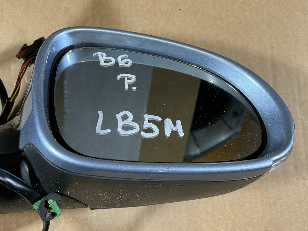 VW PASSAT B6 - 3C - 2005-2010 - zrcátko PP - 6 PIN - LB5M