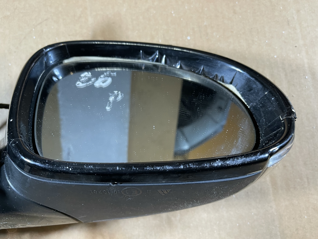 VW PASSAT B6 - 3C - 2005-2010 - zrcátko PP - 6 PIN