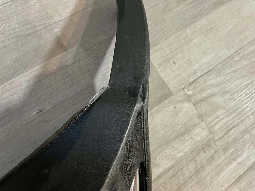 VW GOLF 8 - 5H - 2020-2024 - plast zadního nárazníku s chromem - 5H6807568F