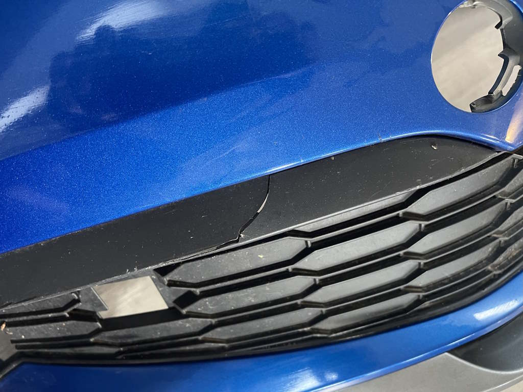 ŠKODA KAMIQ - 658 - 2019-2024 - nárazník + mřížka + spoiler - 658807221 658853677