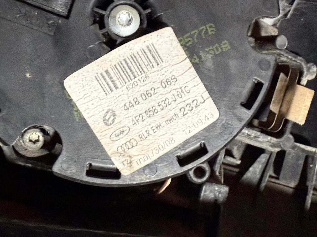 AUDI A6 - 4F - C6 - 2004-2011 - zrcátko PP 5 PIN - LZ9Y - 4F2858532J - BEZ SKLA