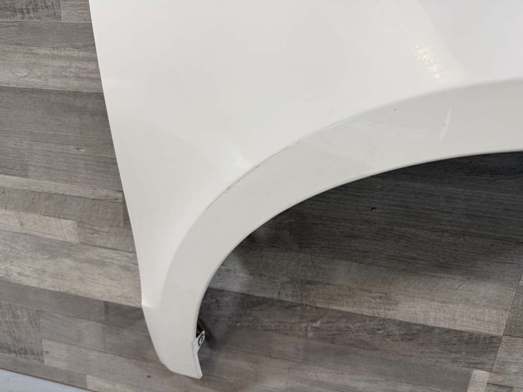 ŠKODA SUPERB 2 2013-2016 - FACELIFT - 3T - blatník PP - LF9E - 3T0821162A