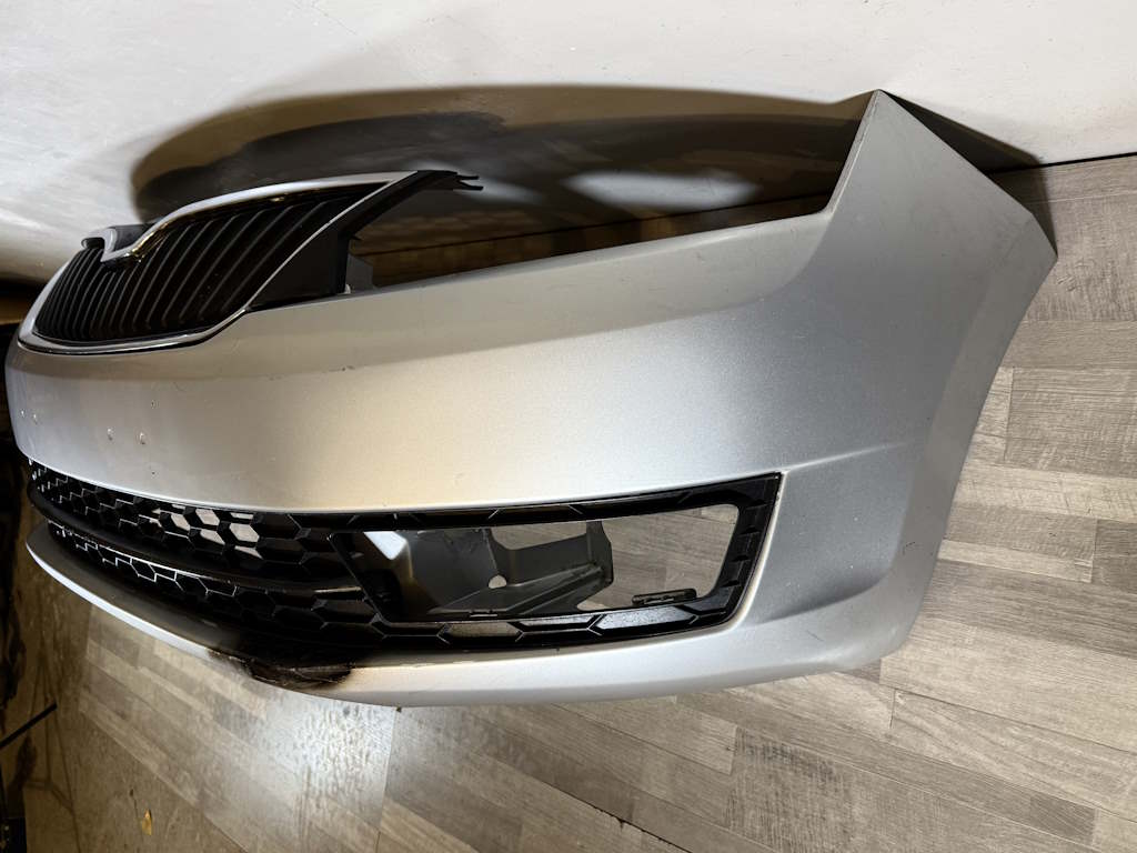 ŠKODA RAPID - 5JA - 2012-2017 - nárazník + maska + mřížky - 5JA807221 5JA807611 5JA853668