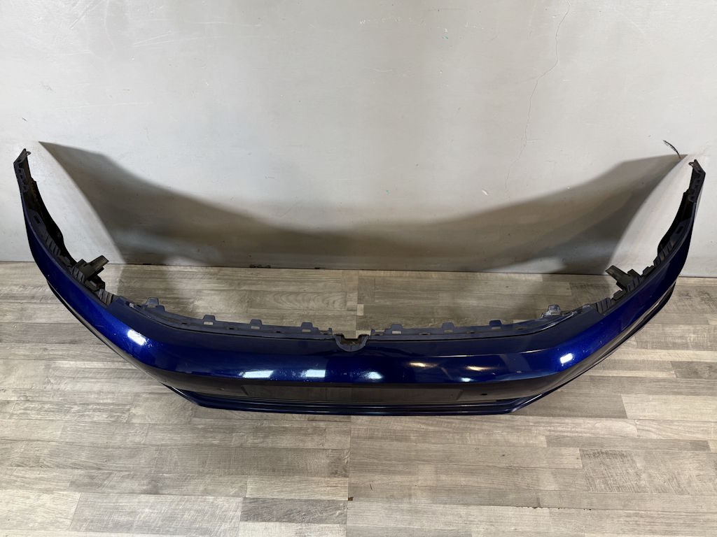 VW TOURAN 2015-2023 - 5T - nárazník OST + 4xPDC - 5TA807221AL