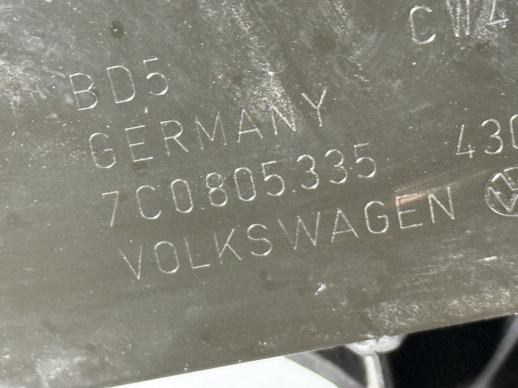 VW CRAFTER - 2017-2025 - 7C - chladičová stěna - 7C0805335 7C0805588