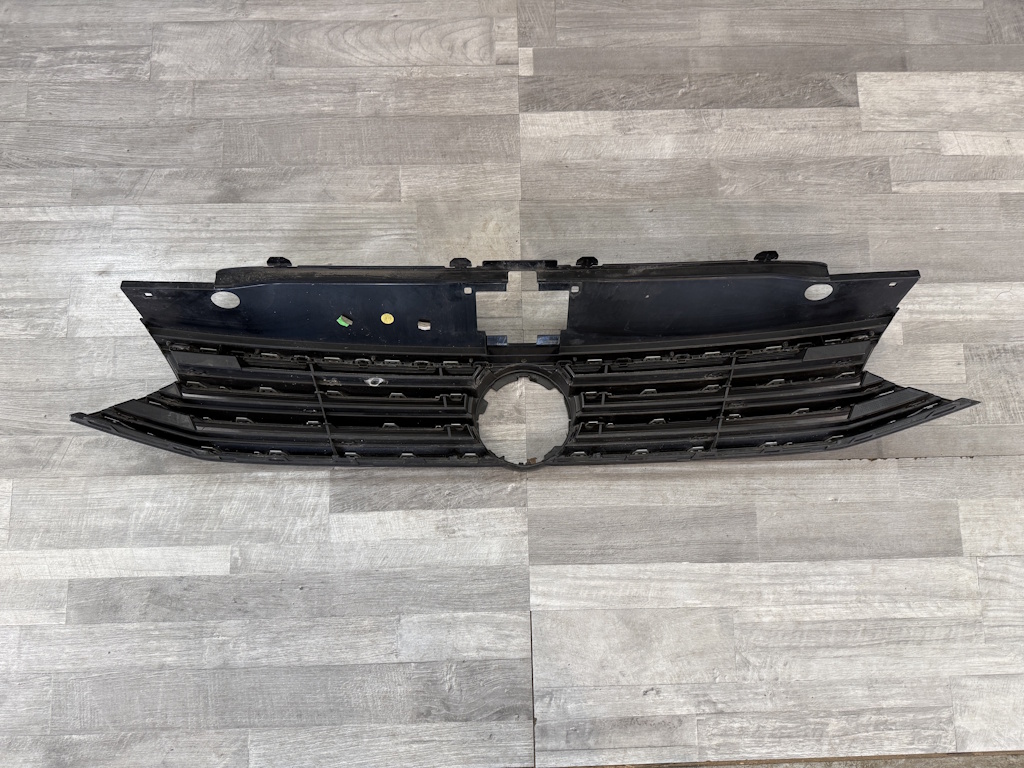 VW PASSAT B8 - 3G - 2014-2019 - maska - 3G0853653