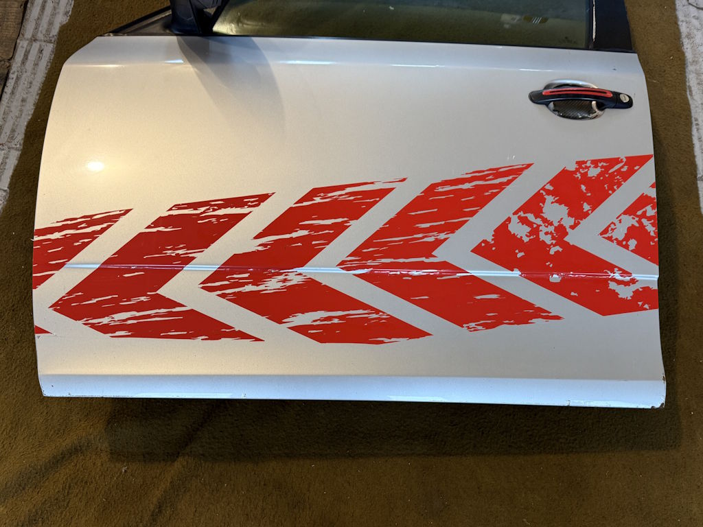 ŠKODA FABIA 2 - 5J - 2007-2014 - dveře LP + zrcátko - 9156