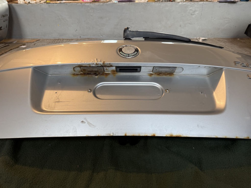 ŠKODA FABIA 2 - 5J - 2007-2014 - zadní viko COMBI - 9156 - 5J9827107 - KOROZE