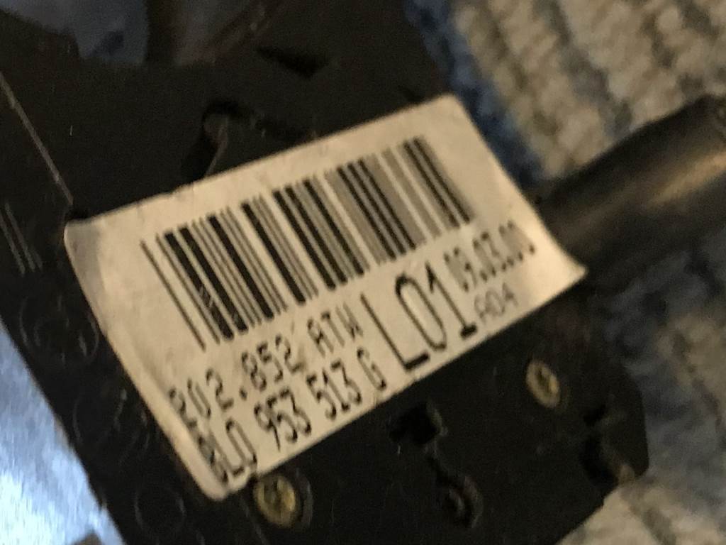 ŠKODA FABIA I 1999-2007 - 6Y - páčky pod volant - 8L0953513G 4B0953503H