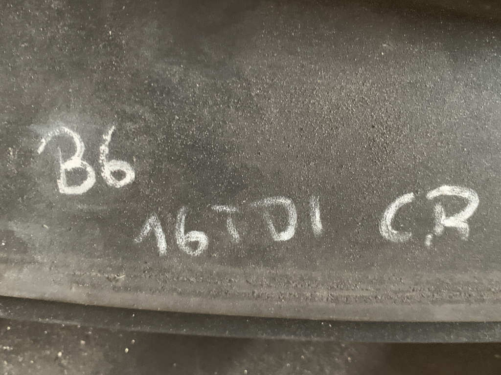 VW PASSAT B6 - 3C - 2005-2010 - chladičová stěna 2.0 TDI - COMMON RAIL - kompletní