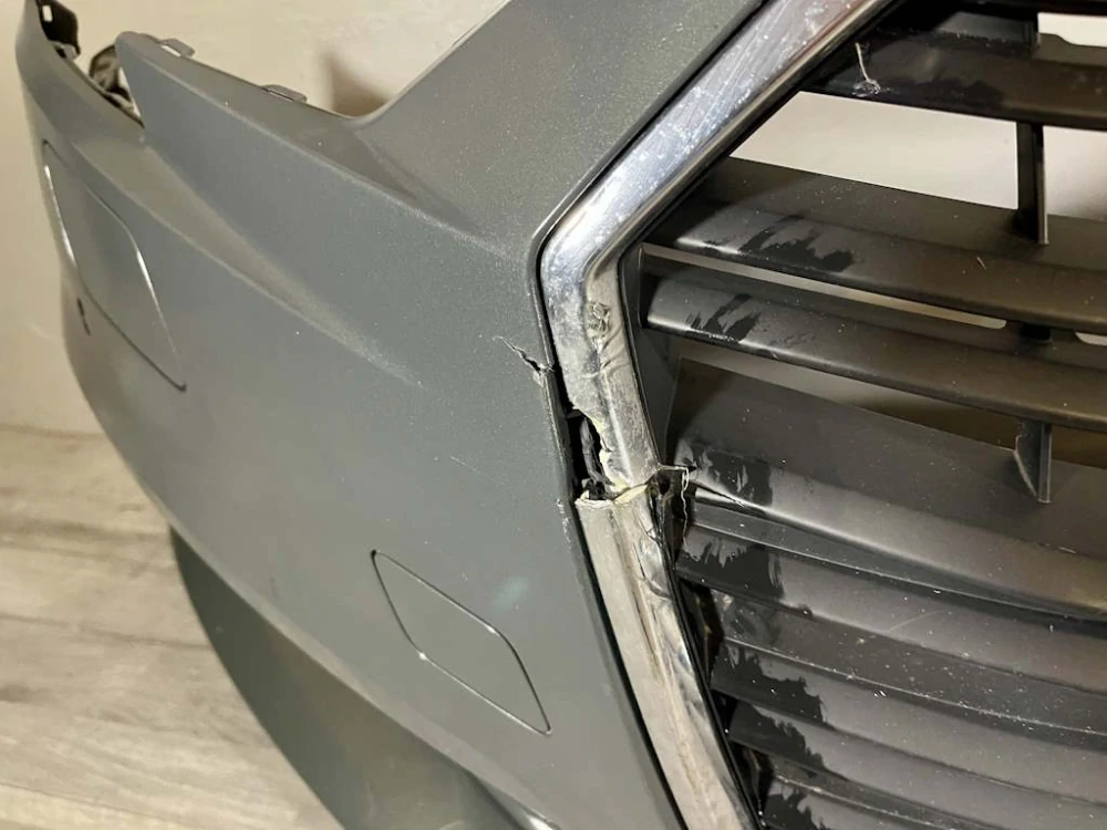 AUDI A3 - 8V - FACELIFT - 2016-2020 - nárazník + maska OST + PDC - 8V3807437F 8V3853651AA