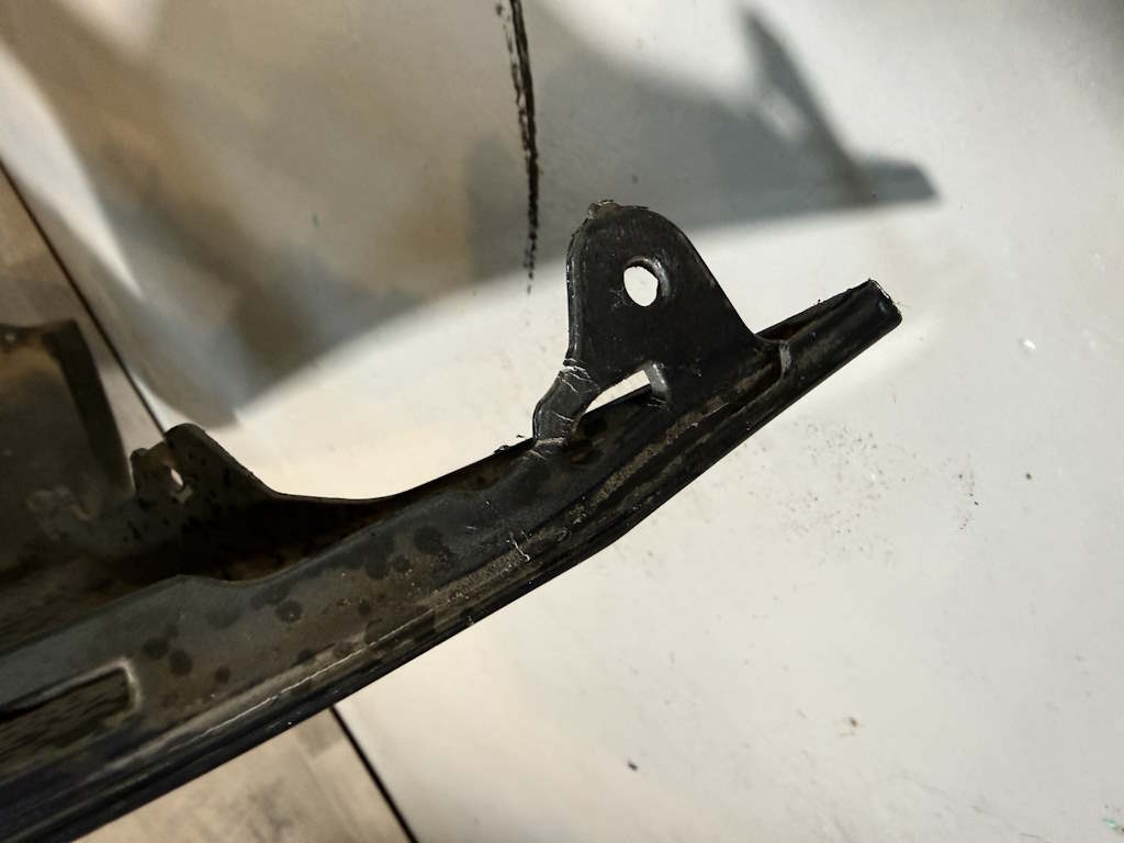 ŠKODA KAROQ - 2017-2020 - 57A - nárazník - LF7Y - 57A807221 57A807061