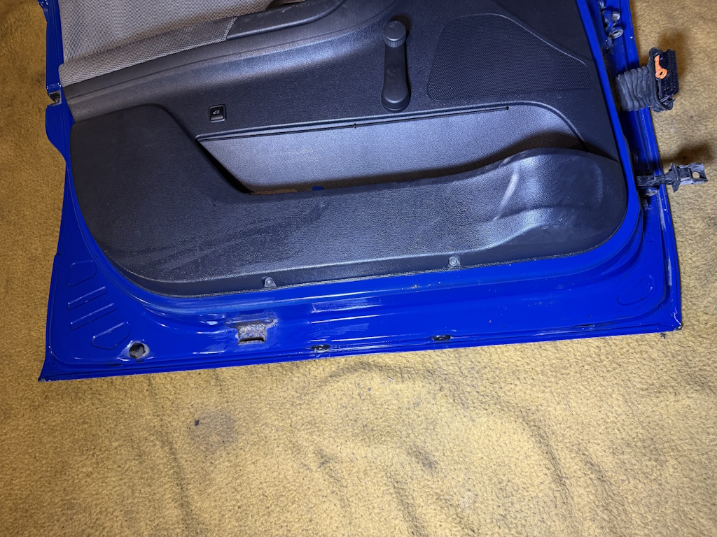 ŠKODA FABIA 2 - 5J - 2007-2014 - dveře LP - 4590