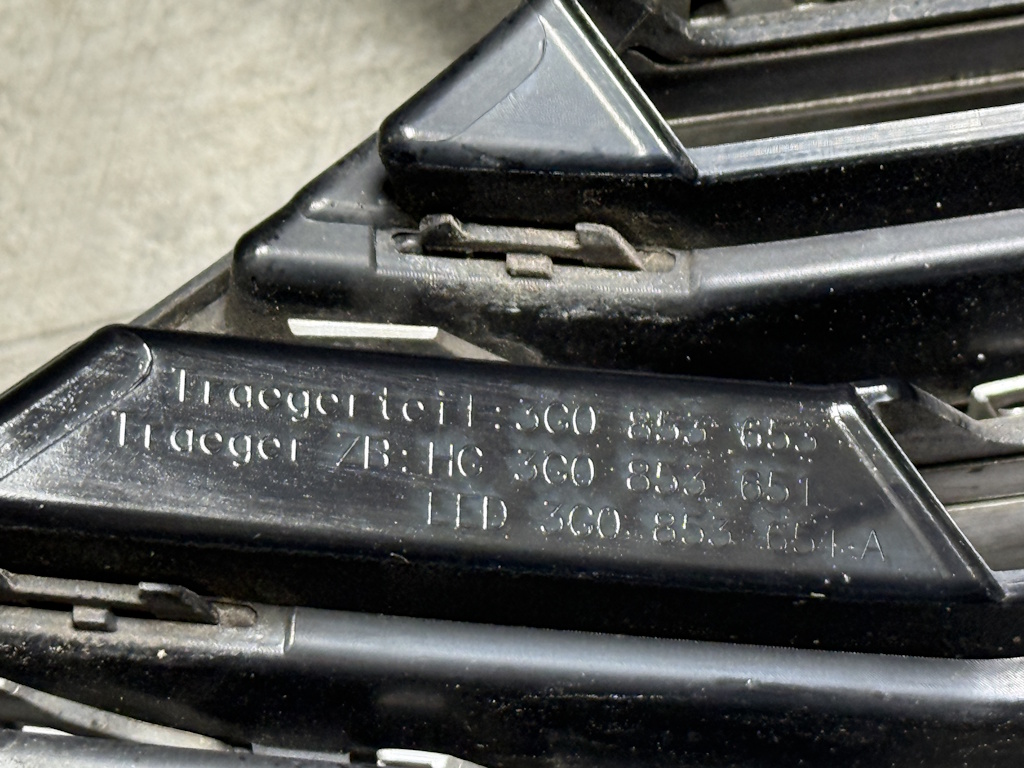 VW PASSAT B8 - 3G - 2014-2019 - maska - 3G0853653