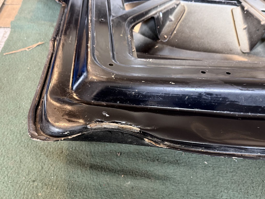 VW TRANSPORTER T6 / T6.1 - 7E - 2015-2024 - zadní víko - POŠKOZENÉ