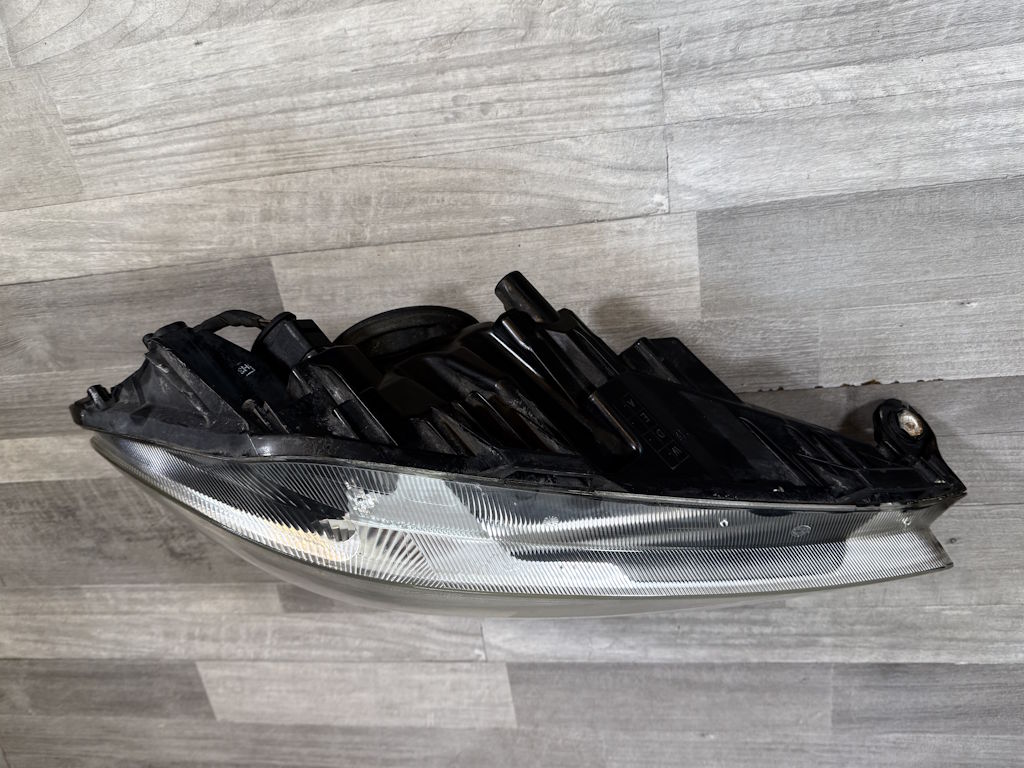 ŠKODA FABIA 2 - 5J - 2010-2014 - FACELIFT - světlo LP