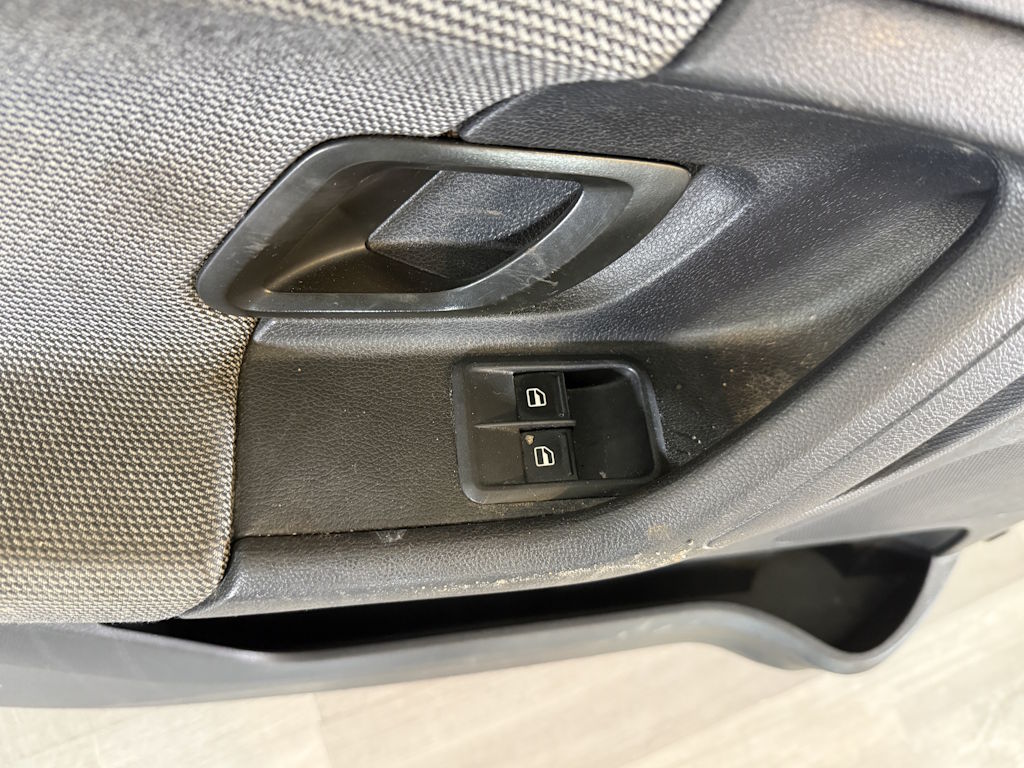 ŠKODA FABIA 2 - 5J - 2007-2014 - dveře LP + zrcátko - 9156