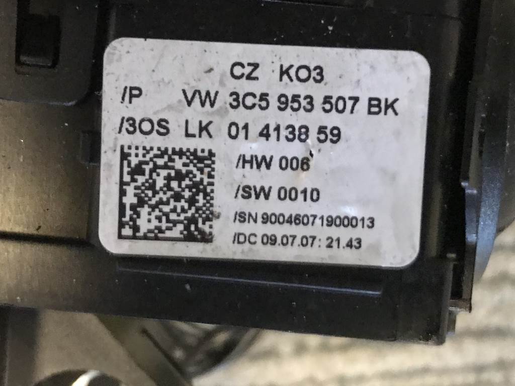 VW PASSAT B6 - 3C - 2005-2010 - páčky pod volant - TEMPOMAT