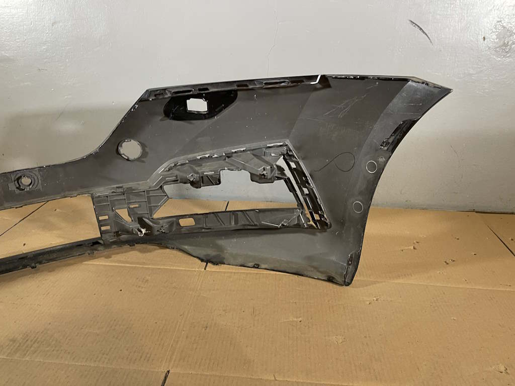 ŠKODA OCTAVIA 4 2019-2023 - 5E3 - nárazník OST + 4xPDC - 5E3807221