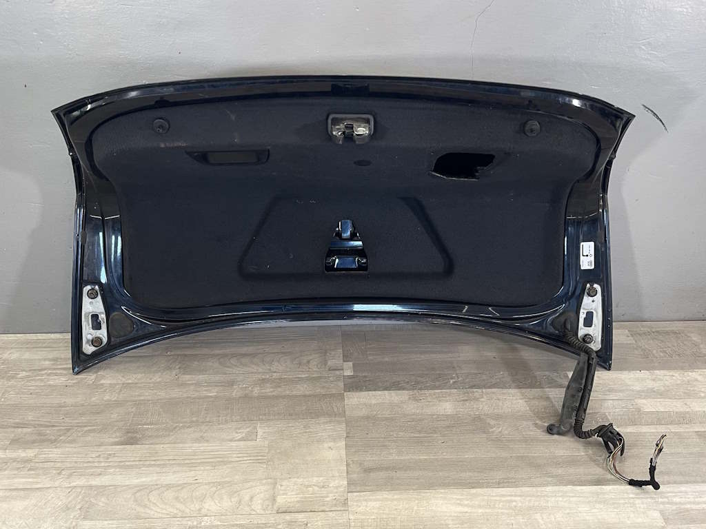 AUDI A6 - 4F - C6 - 2004-2008 - zadní víko SEDAN - LZ9Y