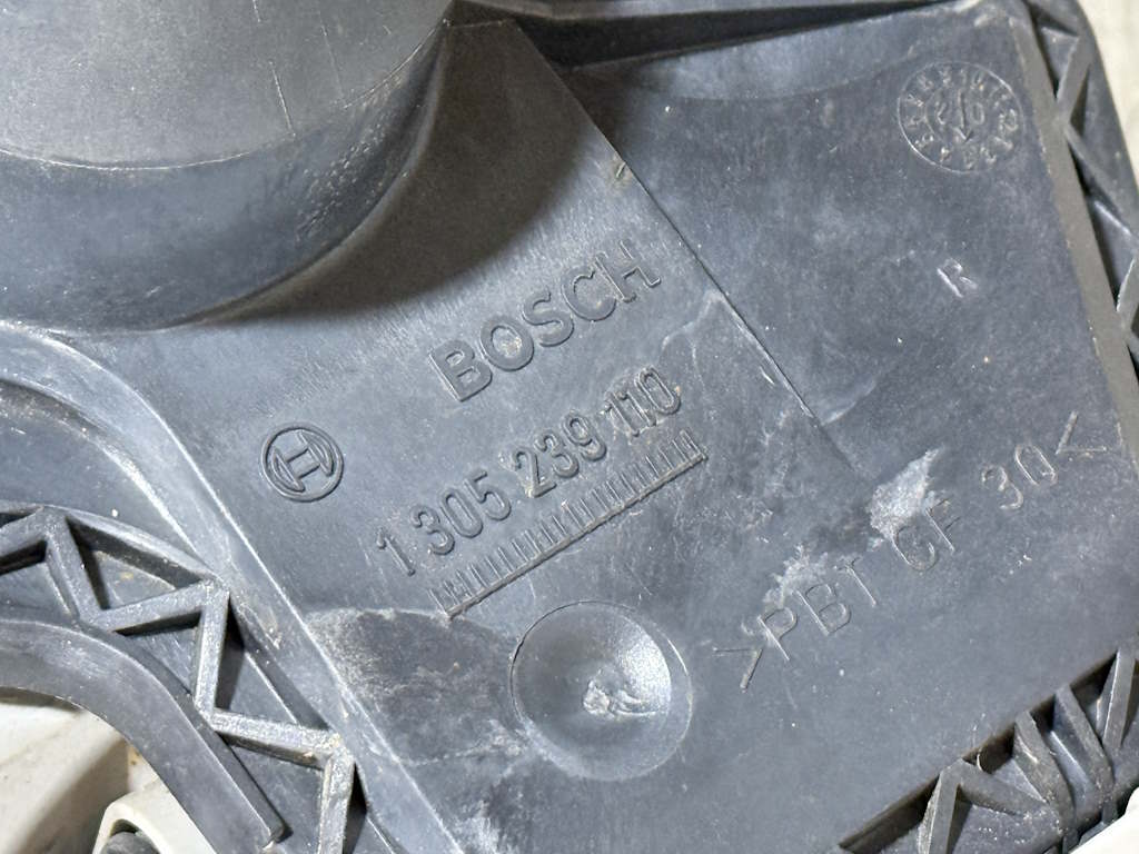 VW NEW BEETLE A5 - 5C5 - 2012-2019 - světlo PP - 1C0941006J