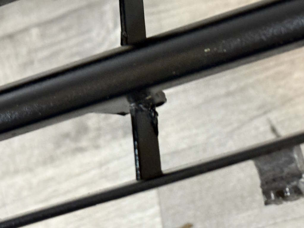 VW TRANSPORTER T5 - 7H - 2003-2009 - maska se znakem - 7H0807101/5