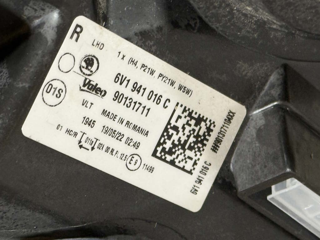 ŠKODA FABIA 3 - 6V - 2014-2018 - světlo PP - 6V1941016C