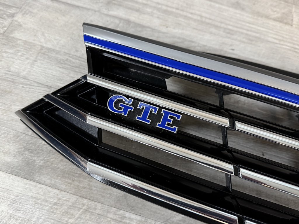 VW PASSAT B8 - 3G - 2014-2019 - maska GTE - 3G0853653B 3G0853396