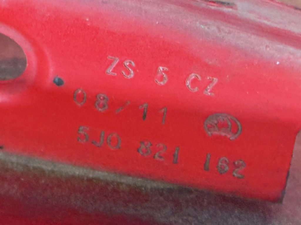 ŠKODA FABIA 2 - 5J - 2007-2014 - blatník PP - 8151 - 5J0821162