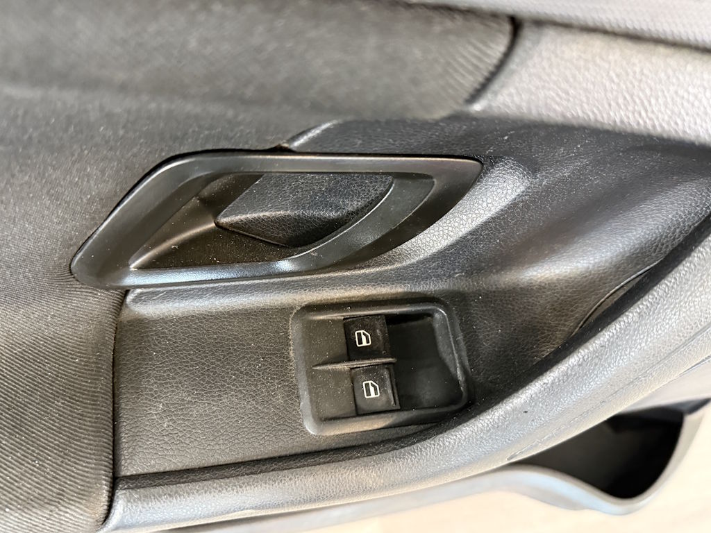 ŠKODA ROOMSTER - 5J - 2006-2015 - dveře LP + zrcátko - 8151