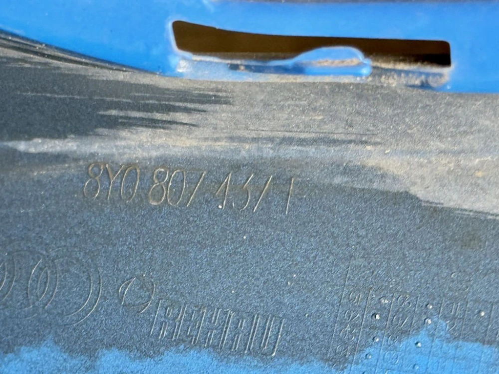 AUDI A3 - 8Y - 2020-2024 - nárazník S-LINE - OST - 8Y0807437F