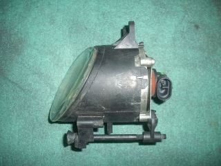 AUDI A4 - 8E - 2001-2005 - mlhovka levá přední