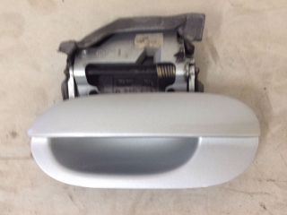 BMW 5 - 1995 - 2003 - E39 - klika levá přední bez zámku