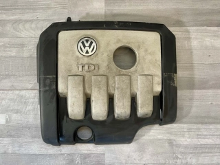 VW PASSAT B6 - 3C - 2005-2010 - kryt motoru TDI