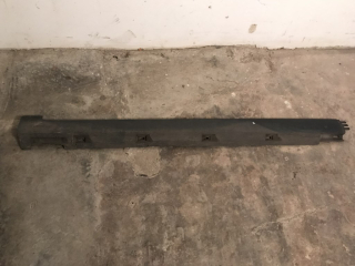 VW PASSAT B6 - 3C - 2005-2010 - prah plastový L - 3C0853855B