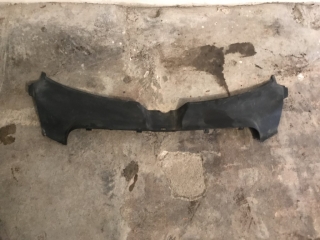 AUDI A6 - 4F - 2005-2011 - plast chladičové stěny - 4F0807081